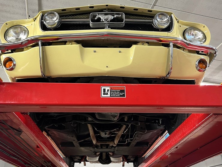 #1512-•-1965-ford-mustang-convertible-image-81