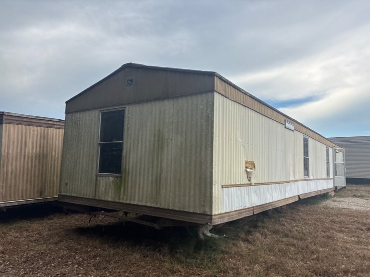 #303-•-mobile-home-image-3