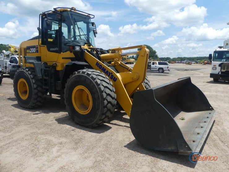 komatsu-wa200-8-image-1