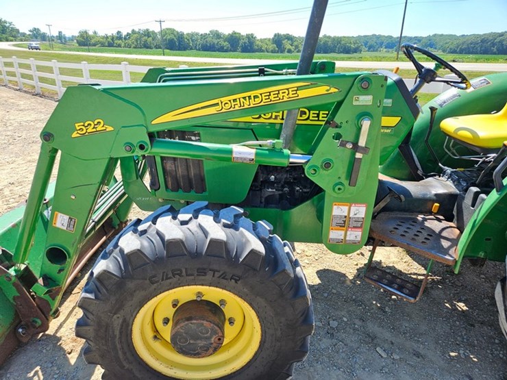 john-deere-5205-image-13