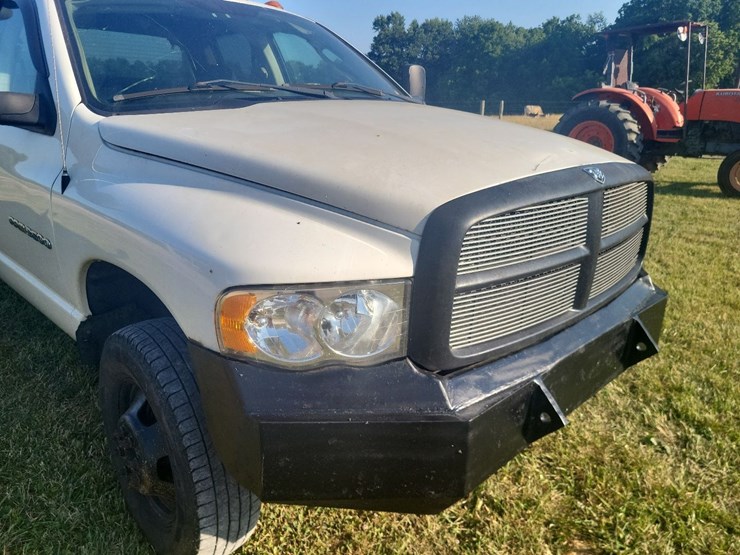 2003-dodge-ram-3500-4x4-4-door-truck-image-39