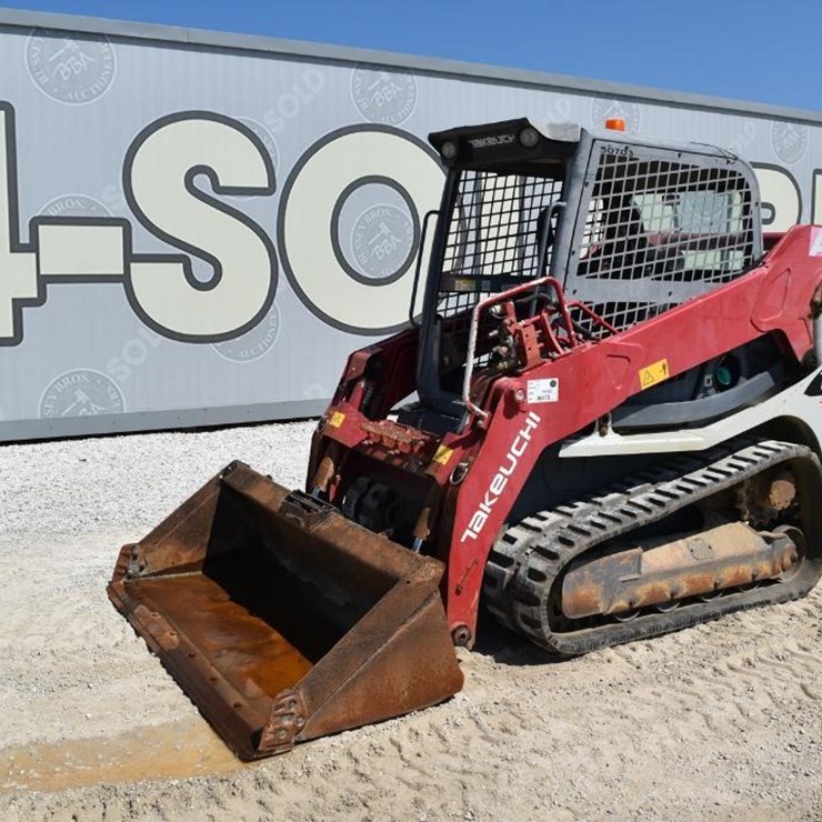 TAKEUCHI TL10V2