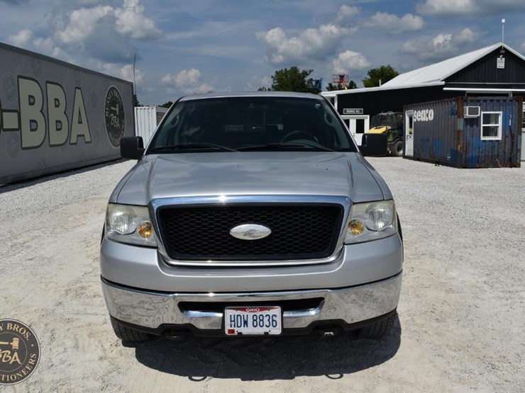 2008-ford-f150-xlt-image-8