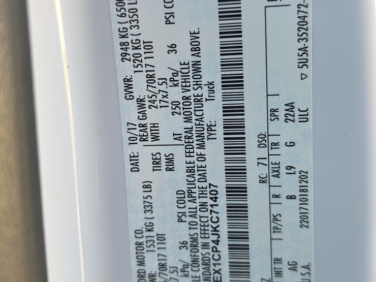 2018-ford-f150-xl-image-11
