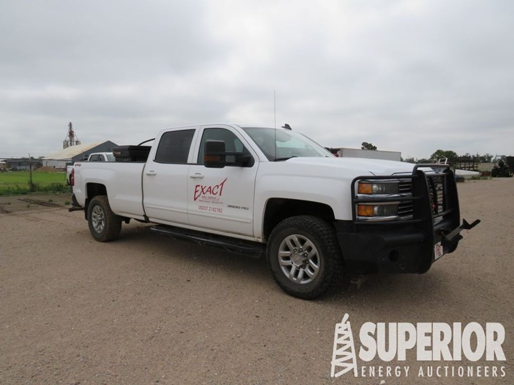 2018-chevrolet-3500hd-image-2