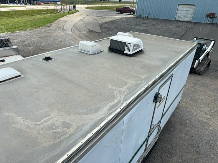 1992-pace-restroom-trailer-image-82