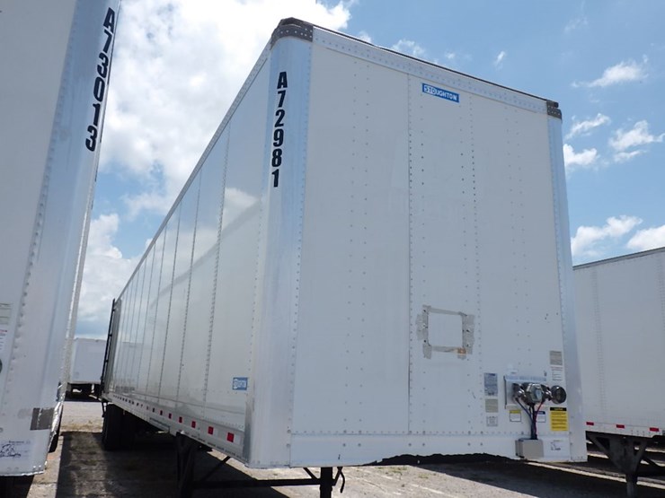 2022-stoughton-van-image-4
