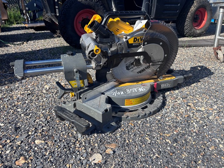 #8052-•-dewalt-12in-cordless-sliding-miter-saw-|-for-parts/repairs-image-2