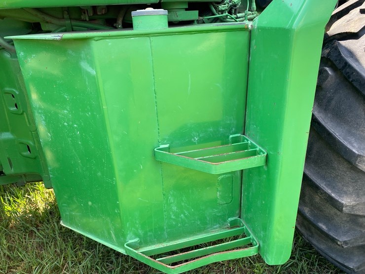 john-deere-8430-image-21