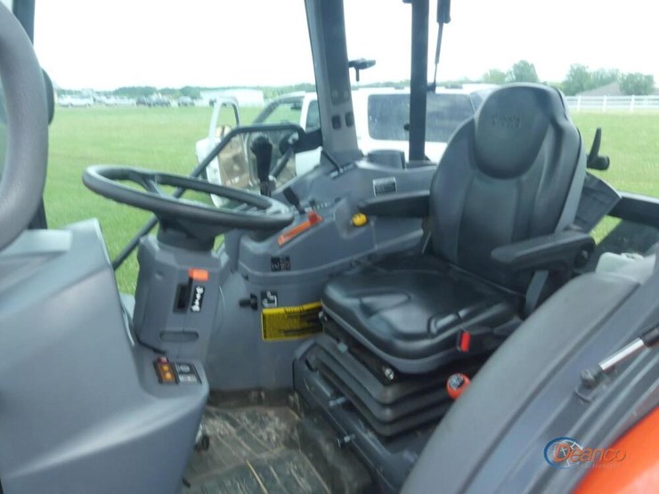 2023-kubota-l6060-image-12