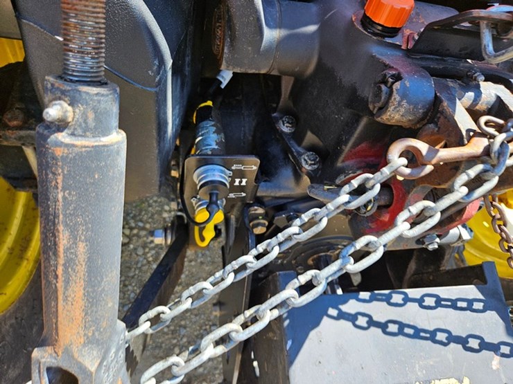 john-deere-5205-image-23