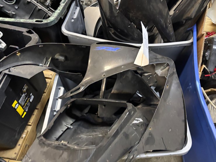 #407-•-yamaha-r6-parts-image-2