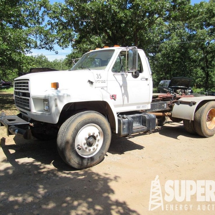 1994 FORD F700