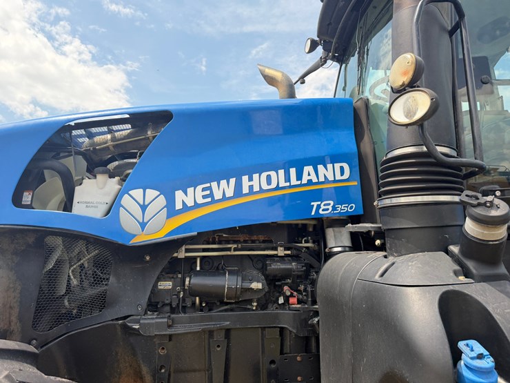 2015-new-holland-t8.350-image-26
