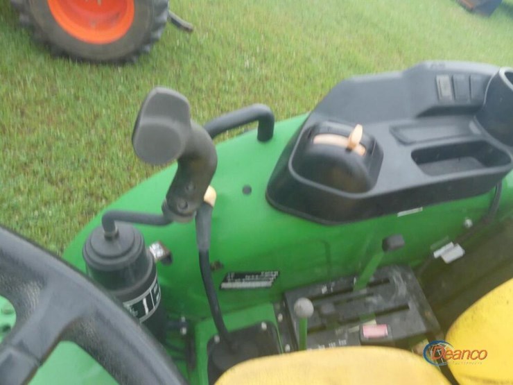 john-deere-5045e-image-12