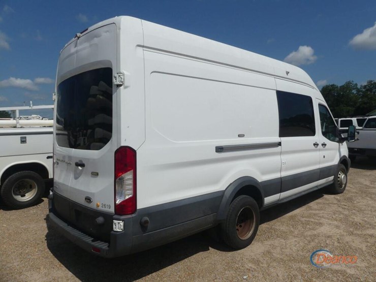 2016-ford-transit-image-2