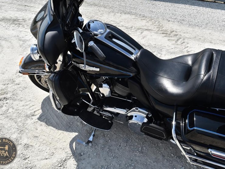 2011-harley-davidson-electra-glide-ultra-classic-46336-image-11