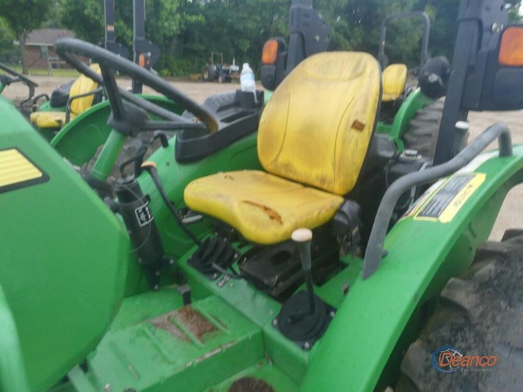 john-deere-5045e-image-10