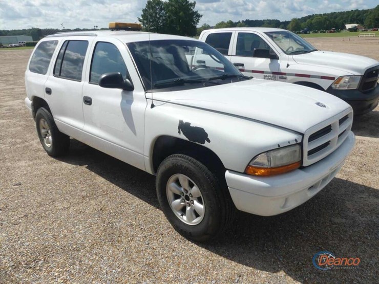 2003-dodge-durango-image-1