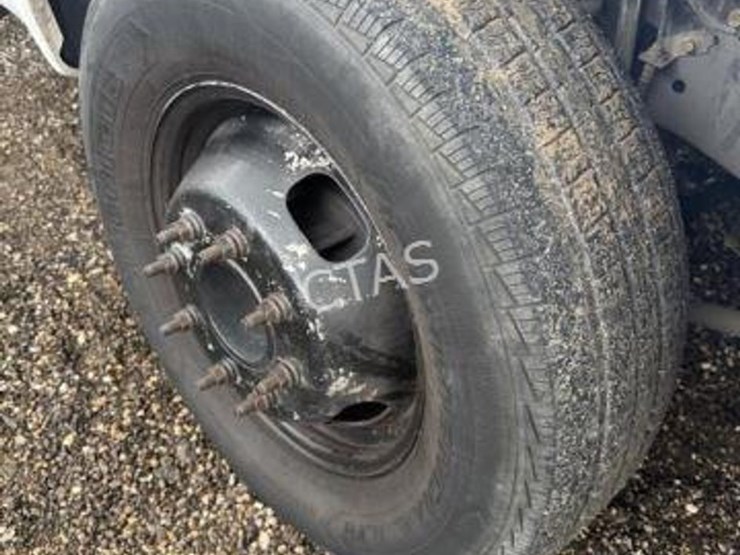2016-ford-f350-xl-image-34