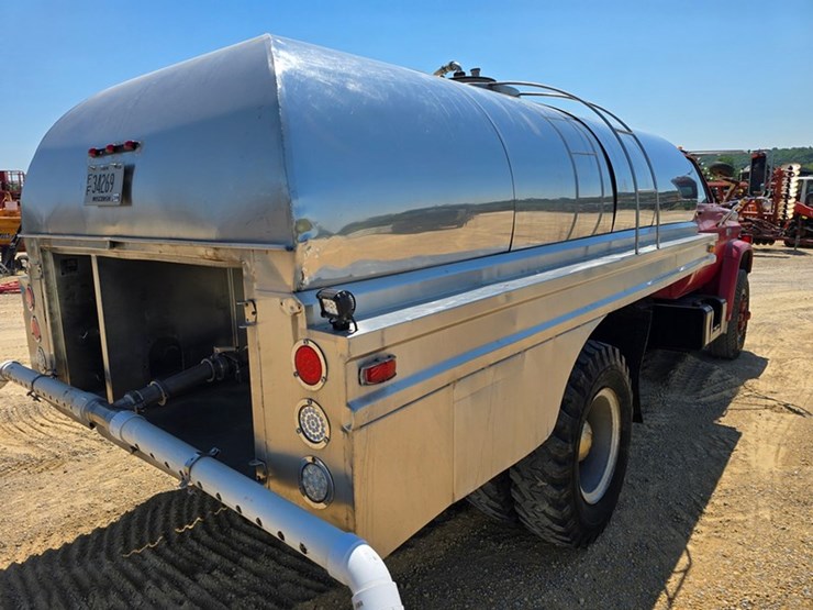 gmc-sierra-6500-image-7