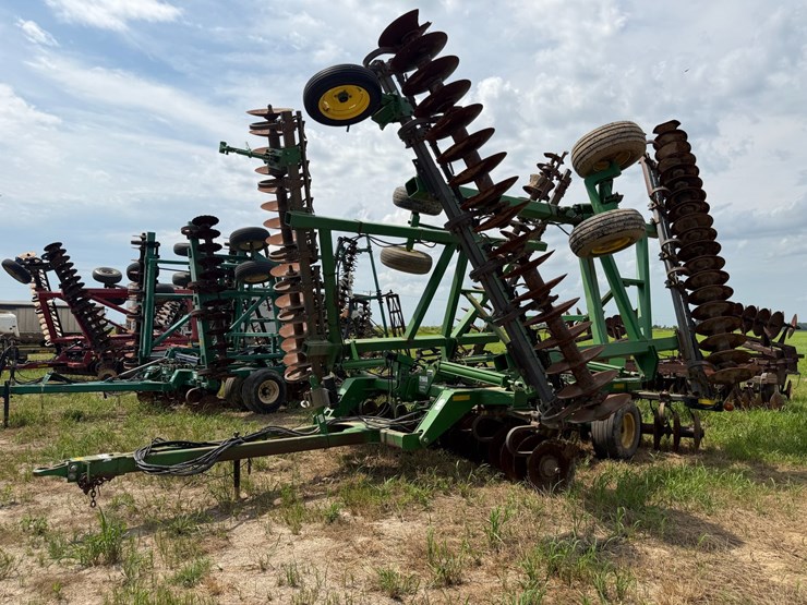 john-deere-37-image-1