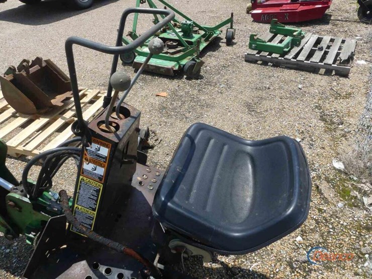 john-deere-25-image-4