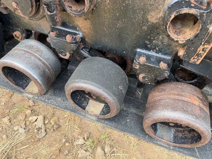 #51850-•-caterpillar-challenger-track-tractor-agcc0765hnwcd1157-inv#51850-image-9