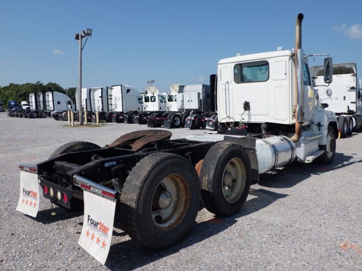 2019-western-star-4700sf-image-9