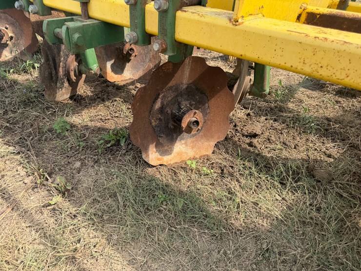 #51910-•-roll-a-cone-12-row-38"-spacing-hipper-10-3218-inv#51910-image-56