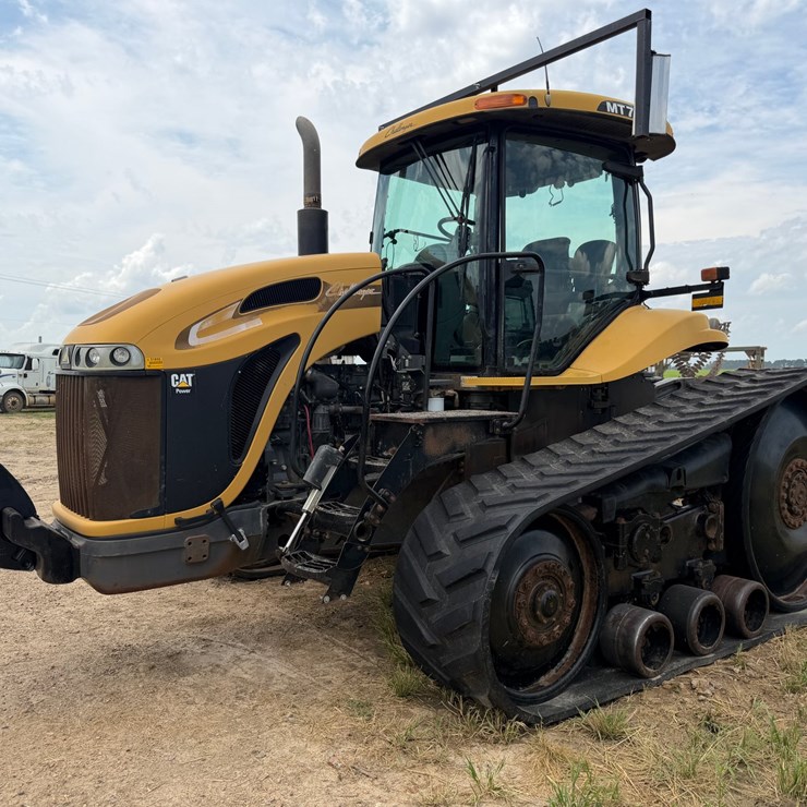 #51850 • Caterpillar Challenger Track Tractor AGCC0765HNWCD1157 INV#51850