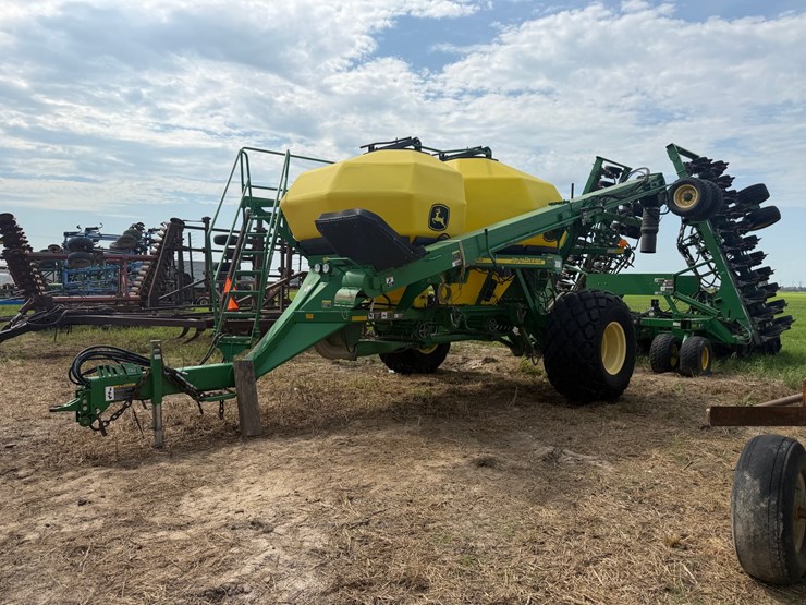 john-deere-40-image-1