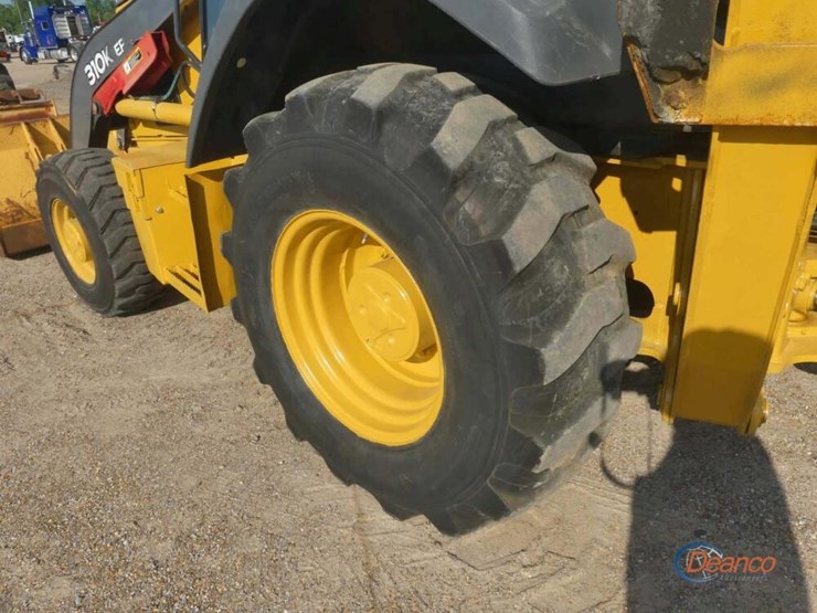 2013-deere-310k-image-6