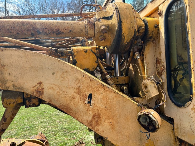 caterpillar-d3c-xl-image-46