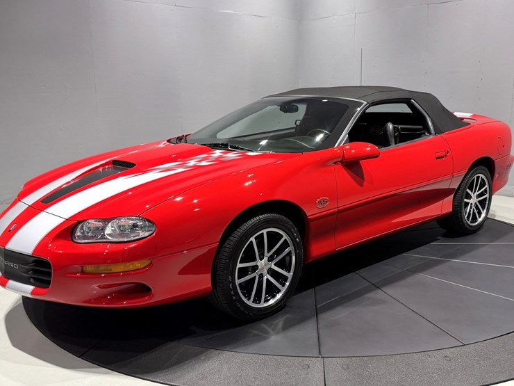 #1517-•-2002-chevrolet-camaro-ss-image-37