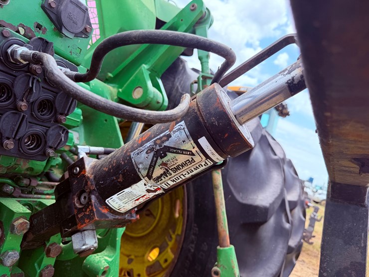 1996-john-deere-8400-image-26