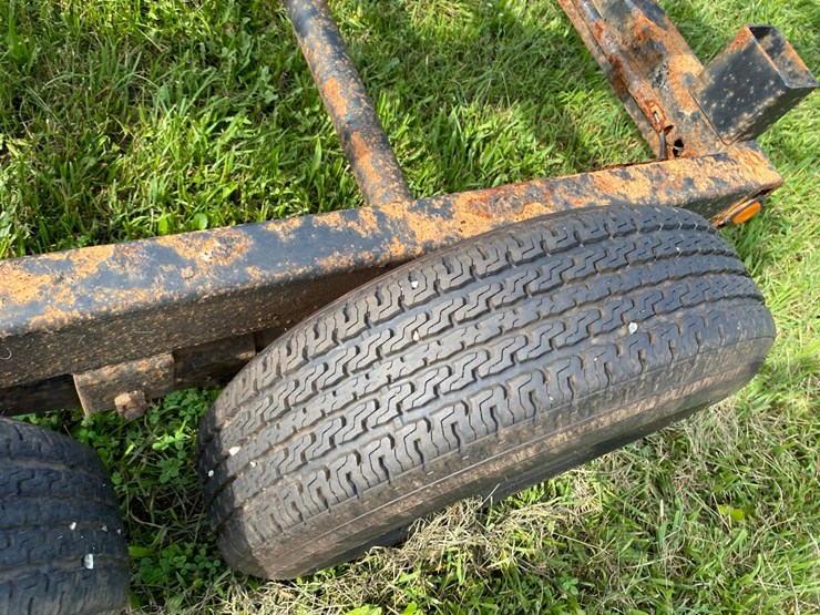 hay-trailer-image-23