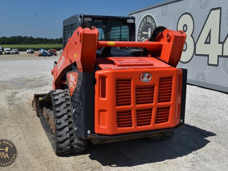 2021-kubota-svl97-2-image-7