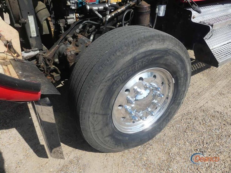 2001-kenworth-w900-image-16