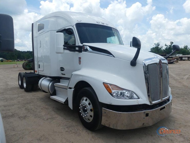 2022-kenworth-t680-image-1