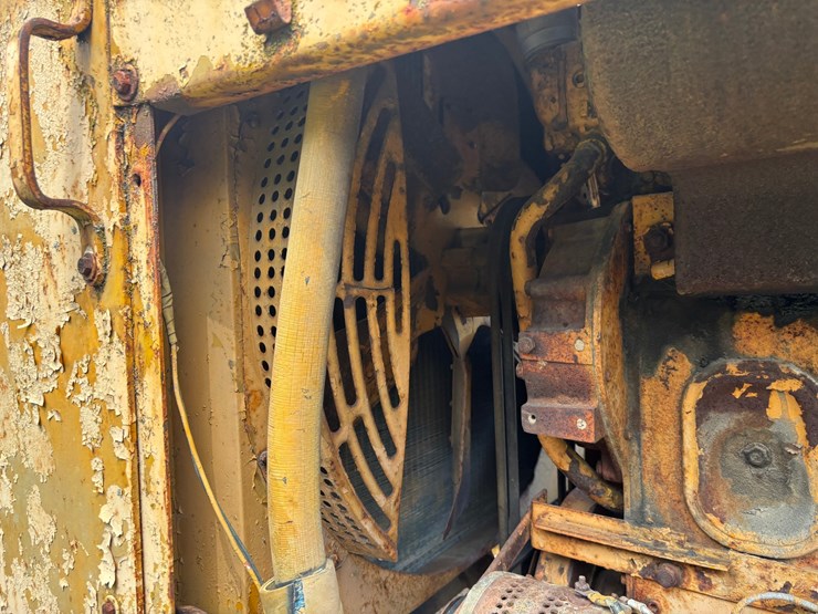 caterpillar-d3c-xl-image-22