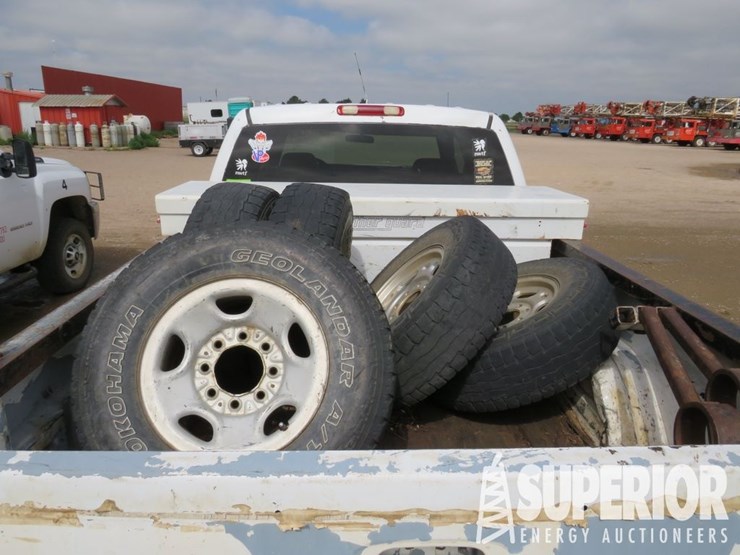 2006-chevrolet-silverado-2500hd-image-5