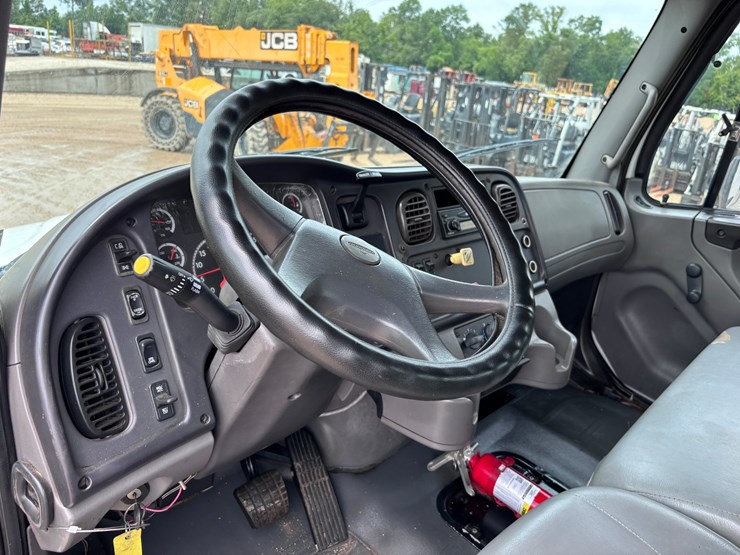 2006-caterpillar-c7-image-10