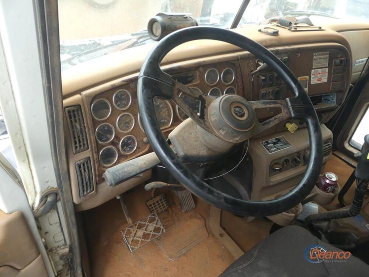 2006-mack-granite-cv713-image-18