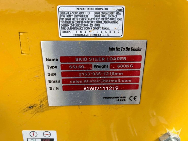 2026-ssl60-mini-track-loader-skid-steer.-image-5