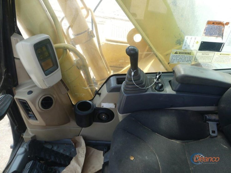 2001-caterpillar-322c-image-12