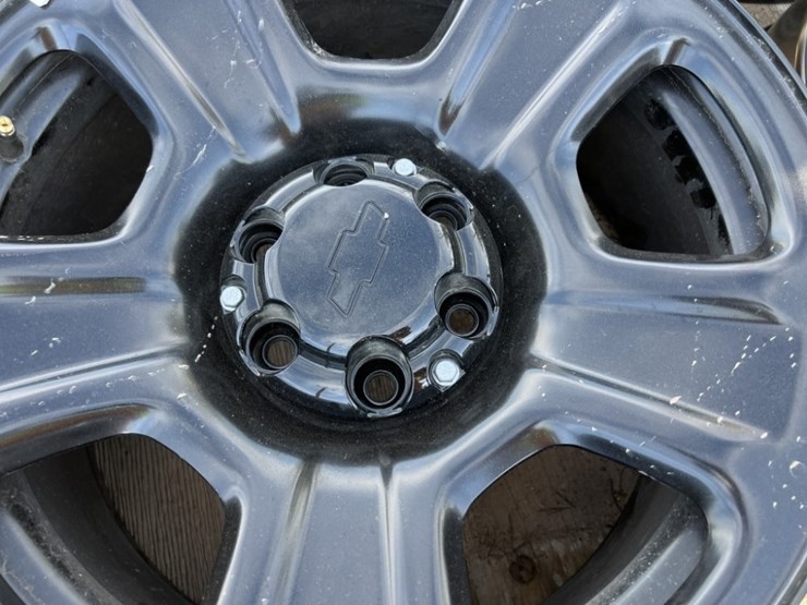 chevrolet-tahoe-image-6