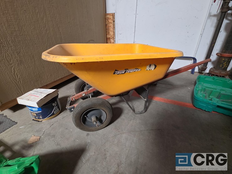 ass't-broom-sticks,-squeegees,-and-attachment-heads-image-2