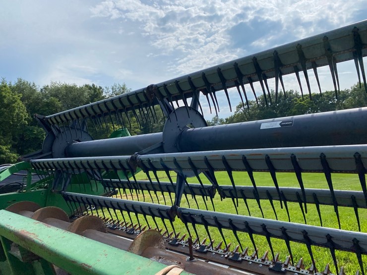 john-deere-920-grain-head-image-22