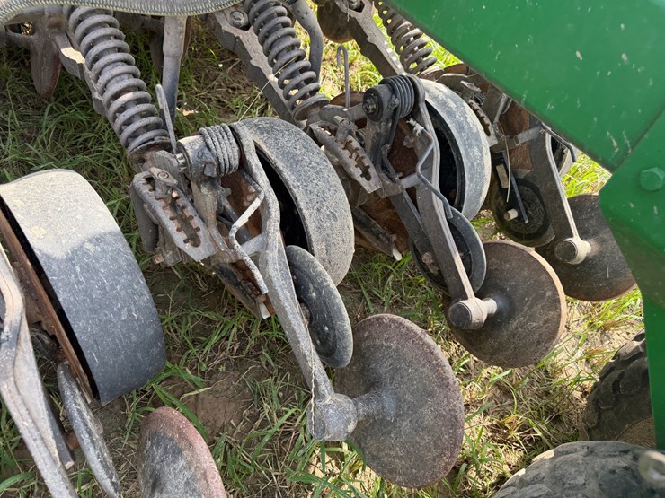 john-deere-40-image-30